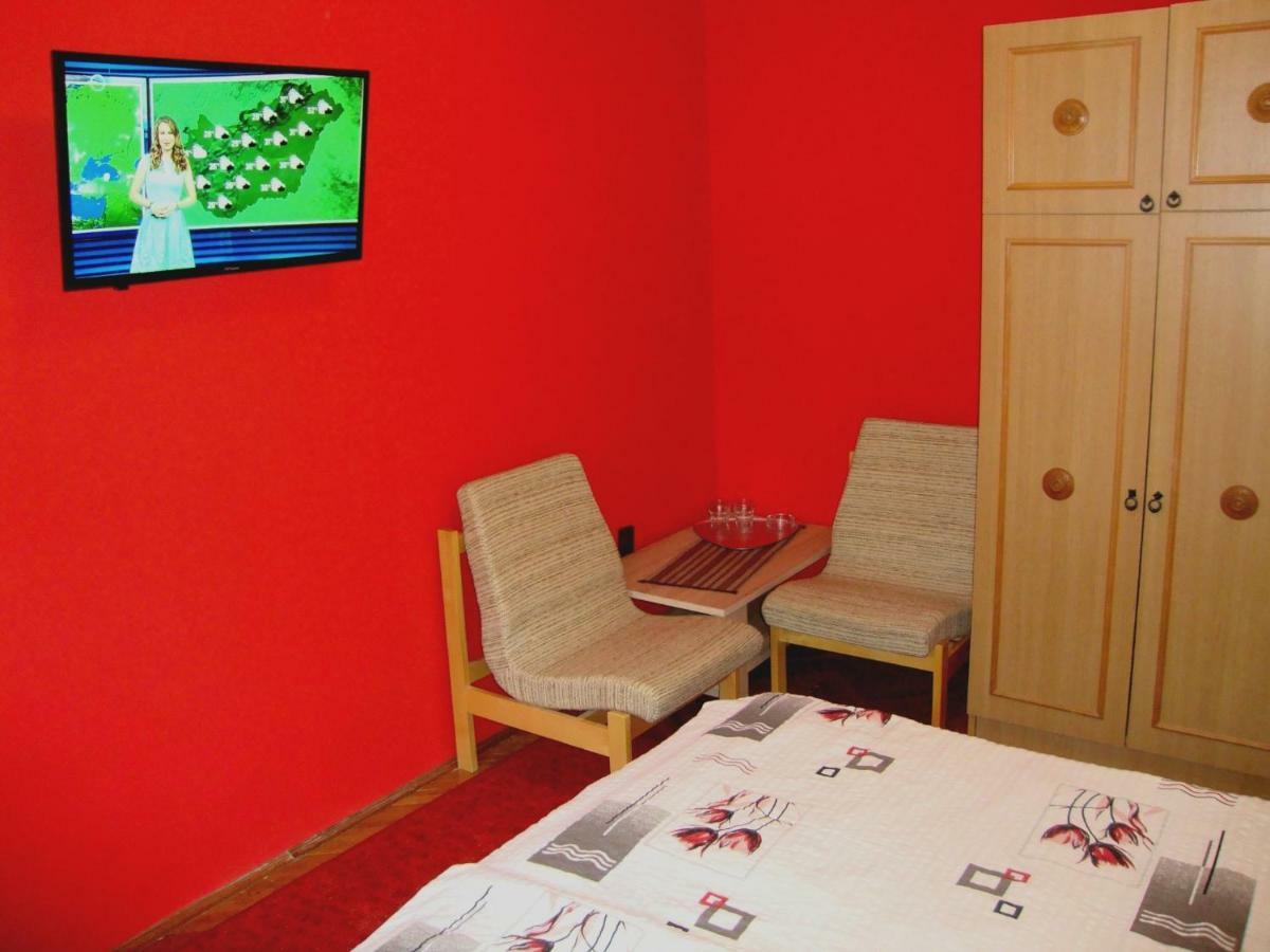 Gyongyvirag Vendeghaz Apartment Balatonboglar Exterior photo
